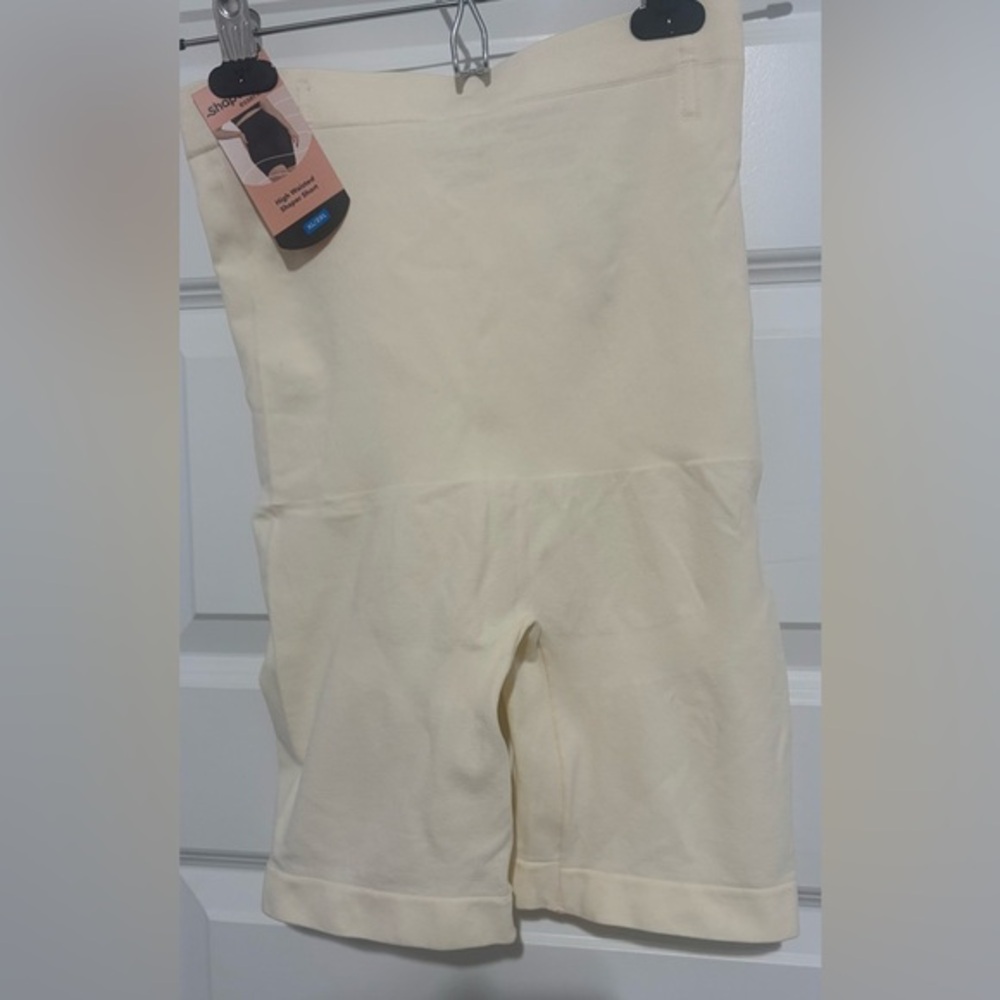 NWT Shapermint Essentials High Waister Shaper Shorts Size Xl